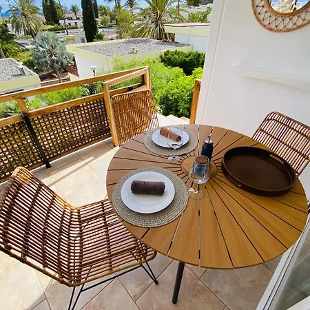 Apartamento Rocas Rojas Sunset